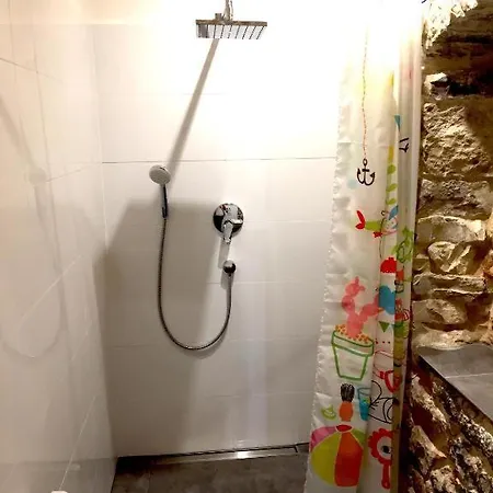 La Belle Et La Bete Sutivan